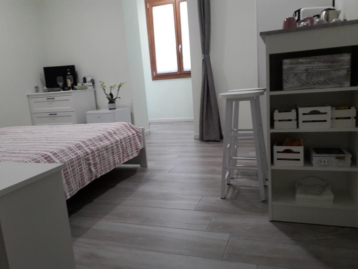 Casa Liberty Hotel Mandello del Lario Kültér fotó