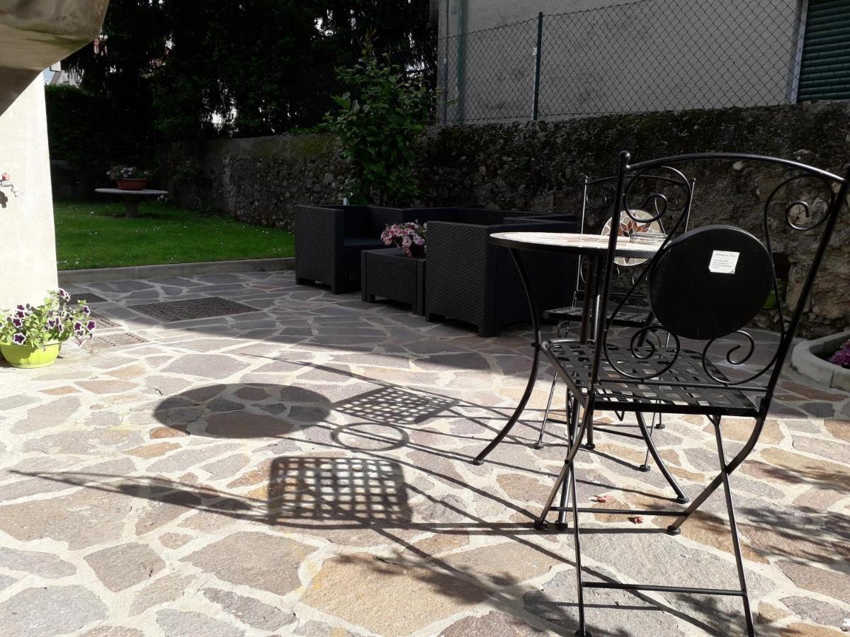 Casa Liberty Hotel Mandello del Lario Kültér fotó